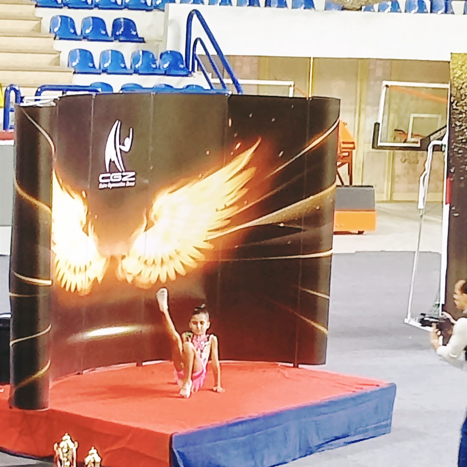 يارا شريف تحرز ميدالية بطولة القاهرة للجمباز
