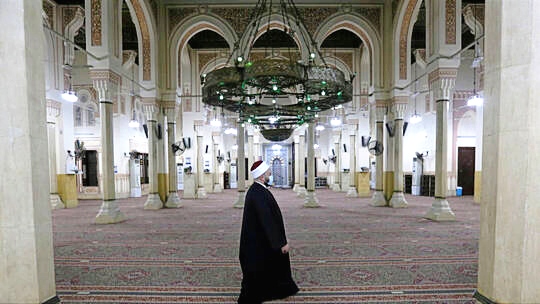 وزارة الأوقاف تتخذ قراراً بخصوص حرمة المساجد 